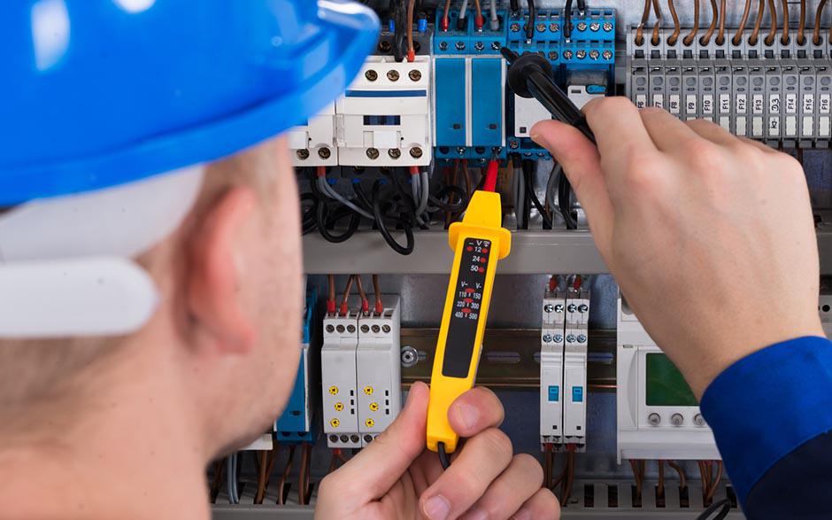 taux horaire électricien Nemours